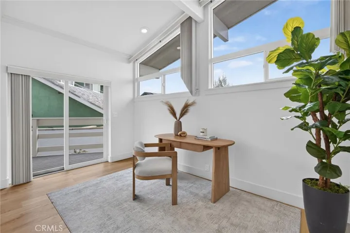 Office of 5th Bedroom Option