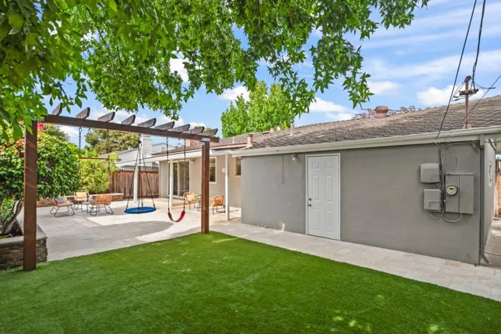837 Nectarine Avenue, Sunnyvale, California 94087