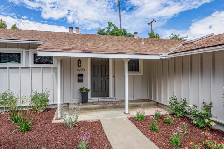1690 Nilda Avenue, Mountain View, California 94040