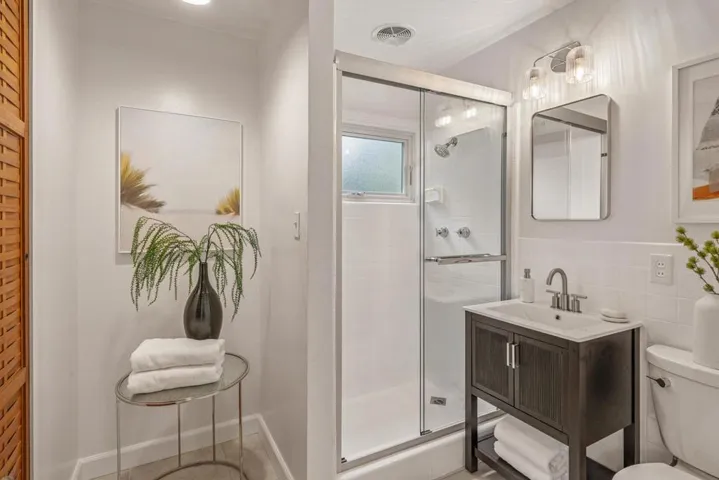 1690 Nilda Avenue, Mountain View, California 94040
