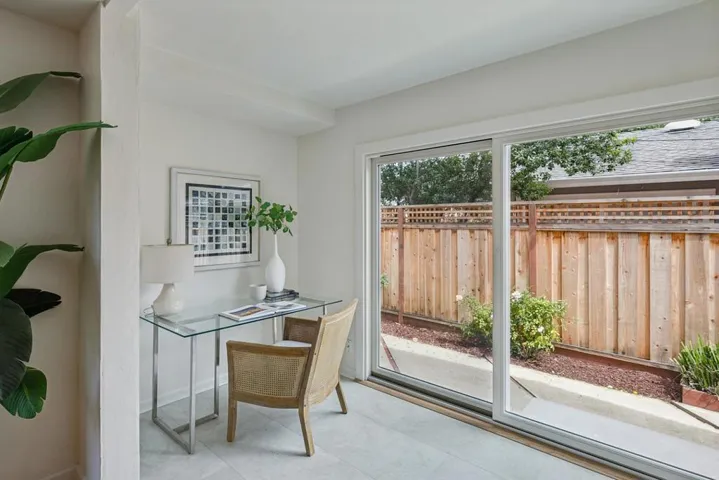 1690 Nilda Avenue, Mountain View, California 94040