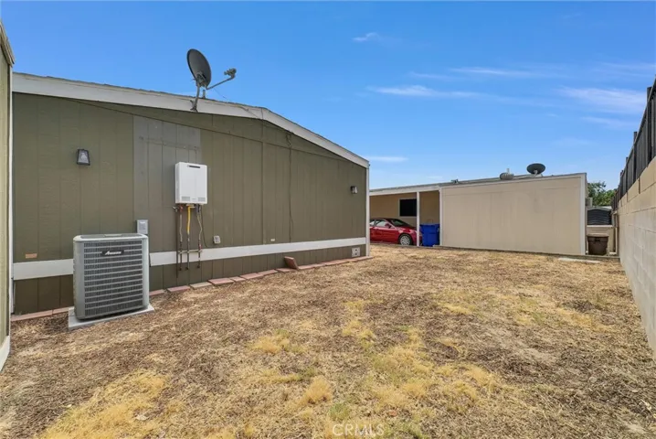 1456 E Philadelphia, Ontario, California 91761