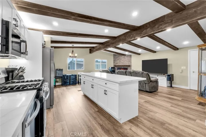 1456 E Philadelphia, Ontario, California 91761