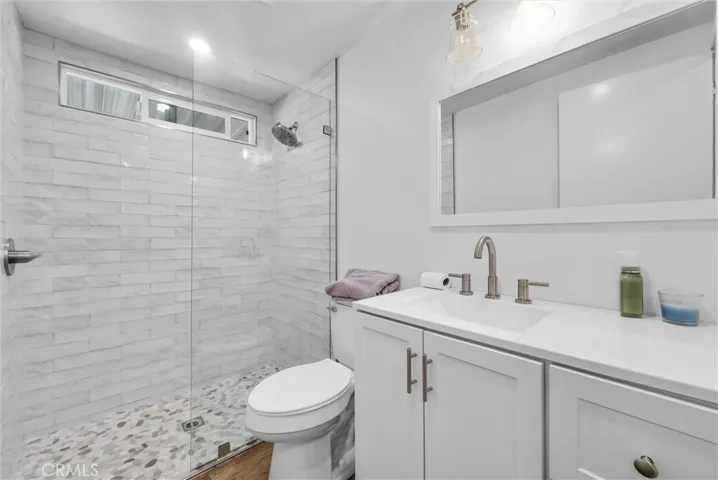 1456 E Philadelphia, Ontario, California 91761