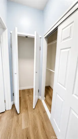walking closet room 1