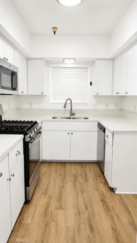 kitchen 1b