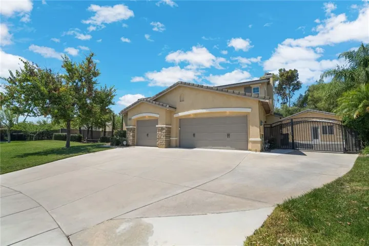 1714 Via Fresco, Corona, California 92881