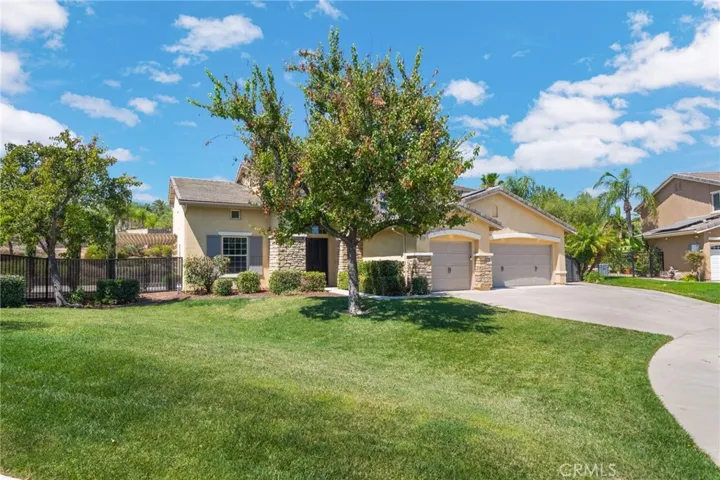1714 Via Fresco, Corona, California 92881