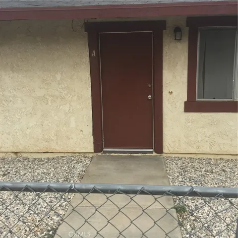 21461 Nisqually Road, Apple Valley, California 92308