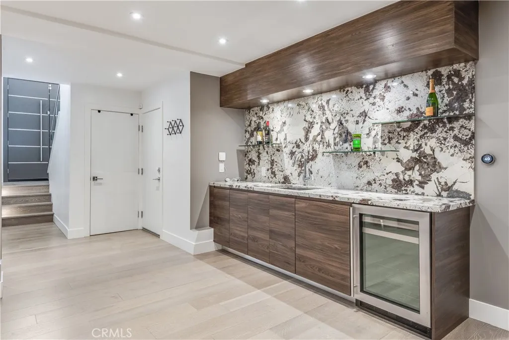 Wet bar