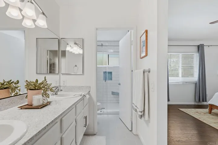 9230 Lake Murray Boulevard F, San Diego, California 92119