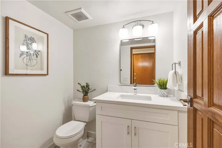 Powder room on 1st floor