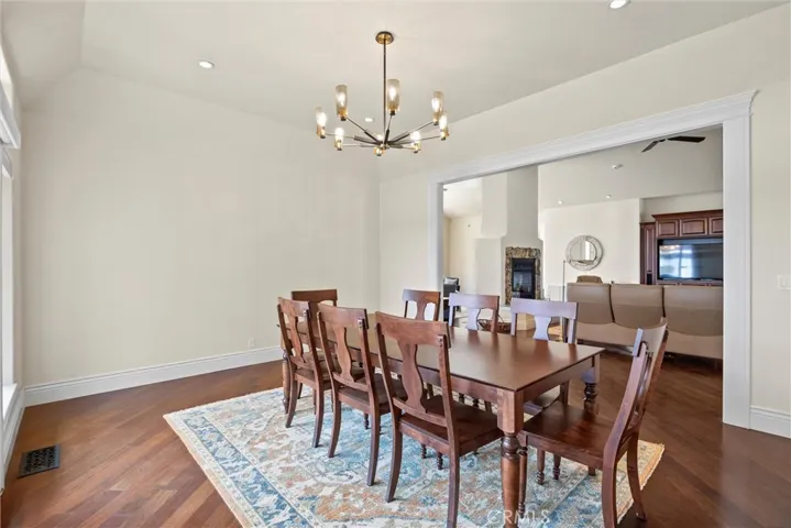 8120 Cohasset, Chico, California 95973