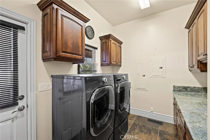 8120 Cohasset, Chico, California 95973
