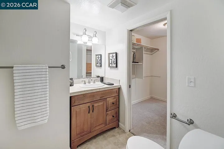 1309 Skycrest Dr 5, Walnut Creek, California 94595