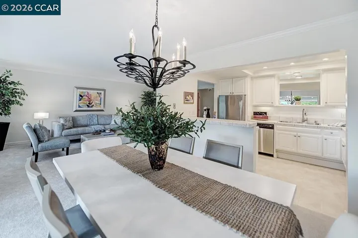 1309 Skycrest Dr 5, Walnut Creek, California 94595