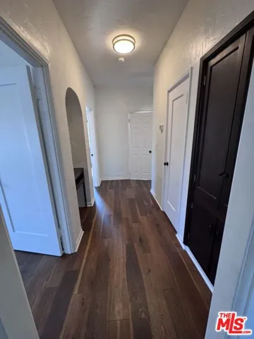 1425 S Curson Avenue, Los Angeles, California 90019