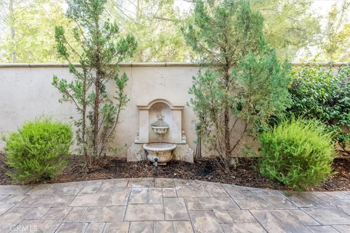 26910 Monterey, Valencia, California 91355