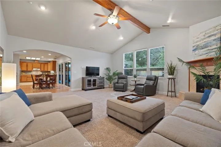 17 Buttercup Court, Chico, California 95926