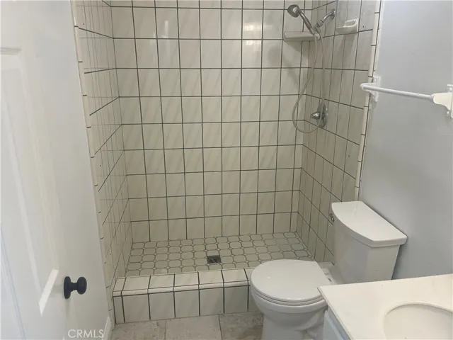 121 S Wilson 103, Pasadena, California 91106