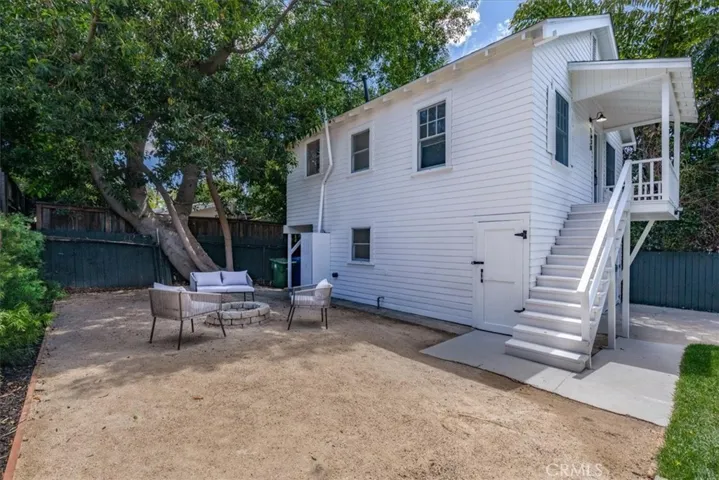 1636 N Sierra Bonita Avenue, Los Angeles, California 90046