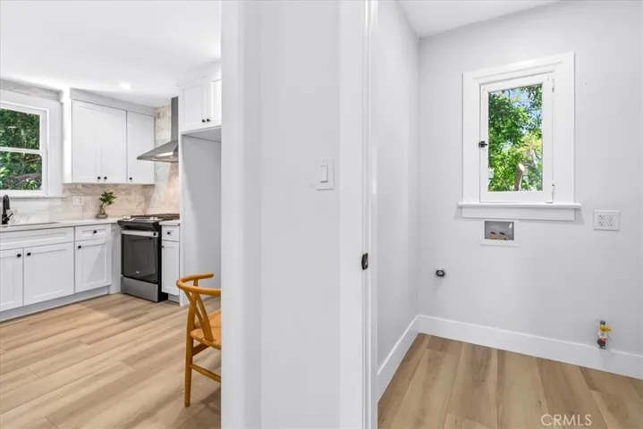 1636 N Sierra Bonita Avenue, Los Angeles, California 90046