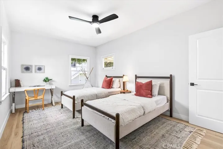 1636 N Sierra Bonita Avenue, Los Angeles, California 90046
