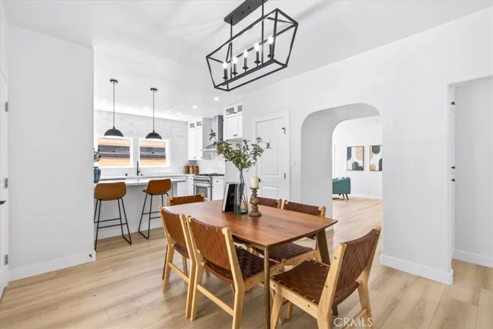 1636 N Sierra Bonita Avenue, Los Angeles, California 90046