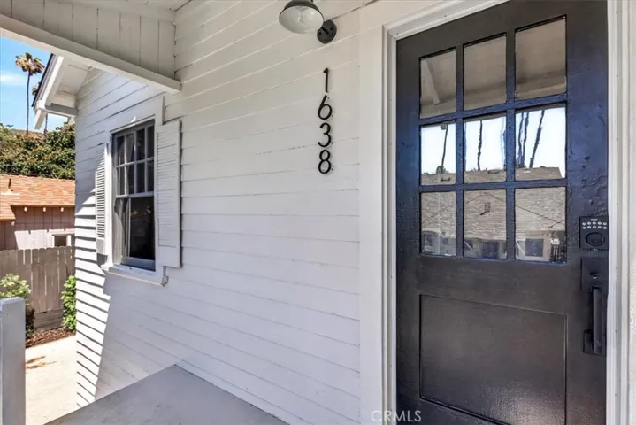 1636 N Sierra Bonita Avenue, Los Angeles, California 90046