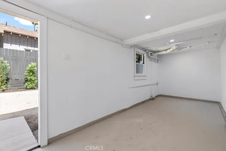 1636 N Sierra Bonita Avenue, Los Angeles, California 90046