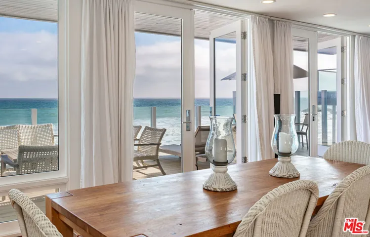 25212 Malibu Road, Malibu, California 90265