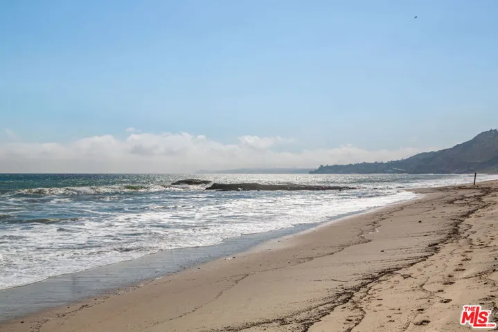 25212 Malibu Road, Malibu, California 90265