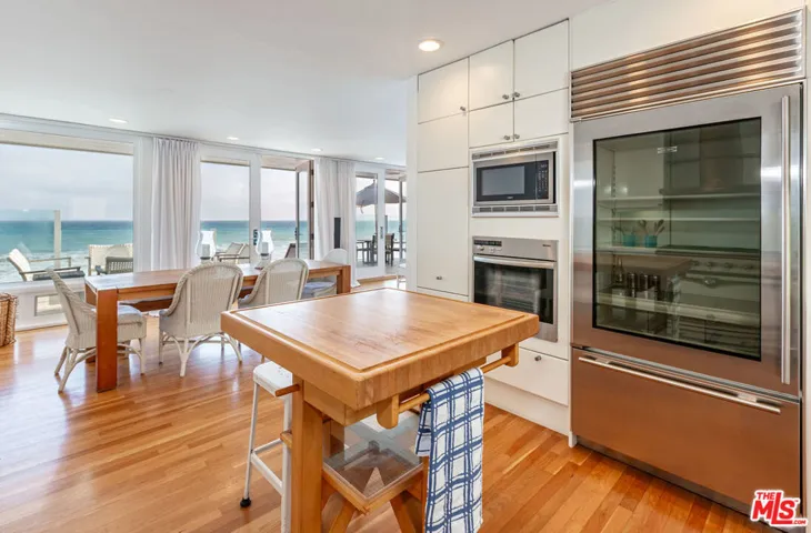 25212 Malibu Road, Malibu, California 90265