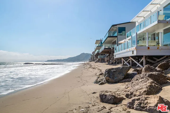 25212 Malibu Road, Malibu, California 90265