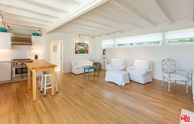 25212 Malibu Road, Malibu, California 90265