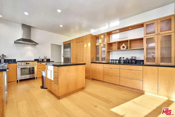 749 S Citrus Avenue, Los Angeles, California 90036