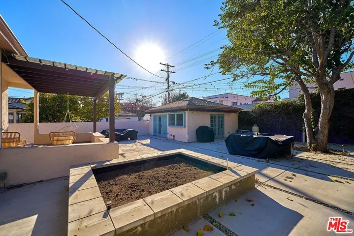 749 S Citrus Avenue, Los Angeles, California 90036