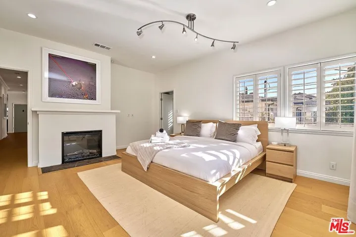 749 S Citrus Avenue, Los Angeles, California 90036