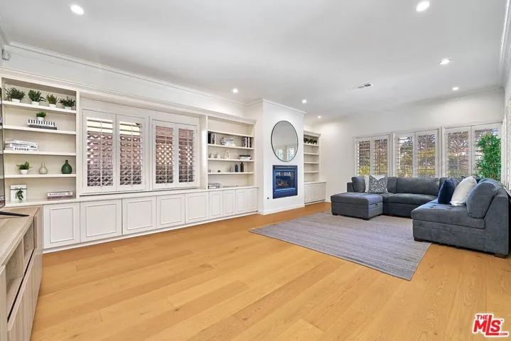 749 S Citrus Avenue, Los Angeles, California 90036