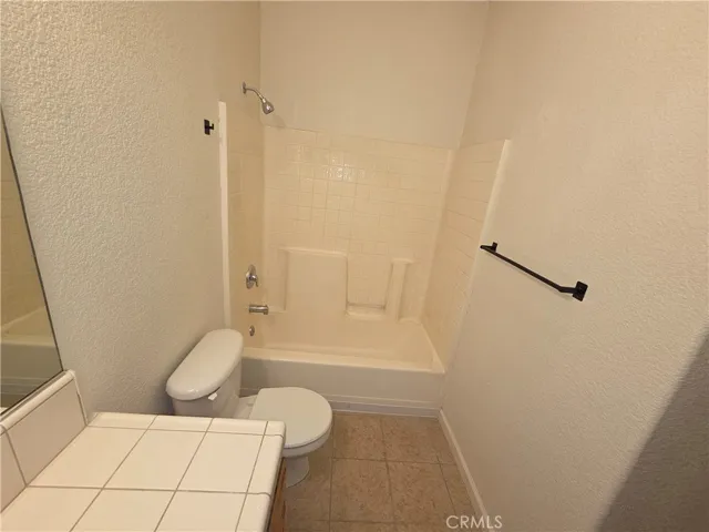 1511 Ronnie Court, Merced, California 95341