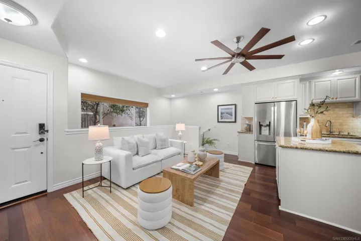1927 Felspar, San Diego, California 92109