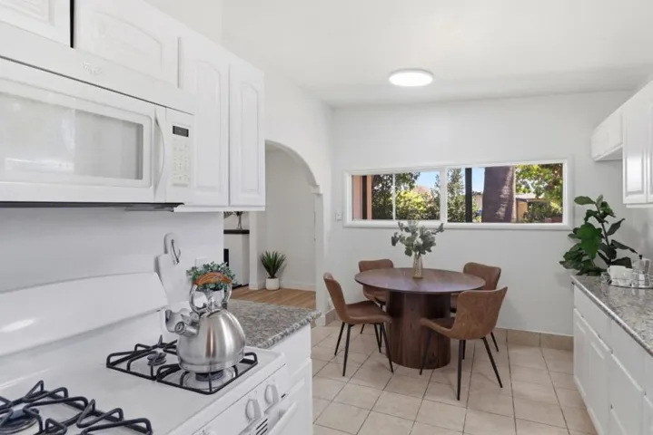 1827 Stevens Avenue, East Palo Alto, California 94303