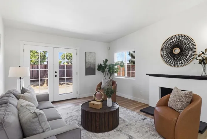 1827 Stevens Avenue, East Palo Alto, California 94303