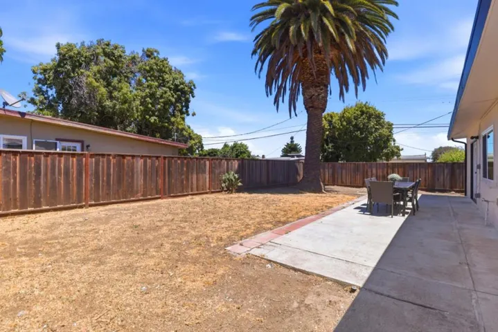 1827 Stevens Avenue, East Palo Alto, California 94303