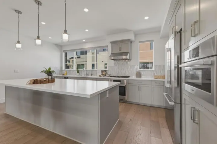 15506 Sackett Court, Los Gatos, California 95032