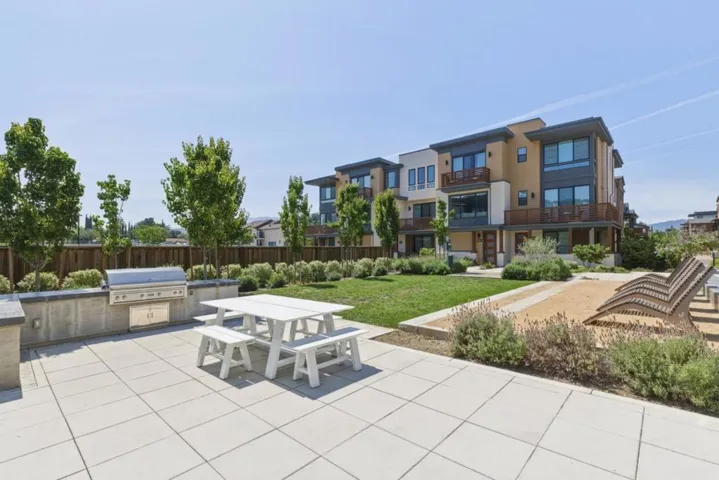 15506 Sackett Court, Los Gatos, California 95032