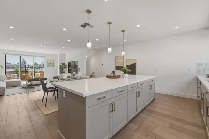 15506 Sackett Court, Los Gatos, California 95032