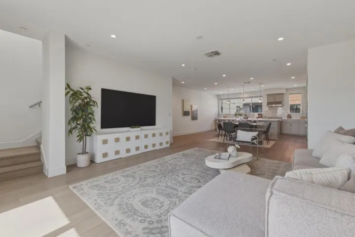 15506 Sackett Court, Los Gatos, California 95032