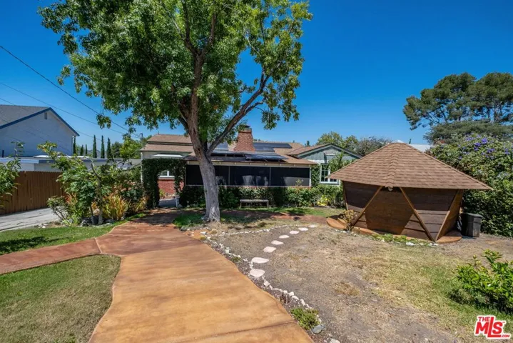 10405 Hillhaven Avenue, Los Angeles, California 91042