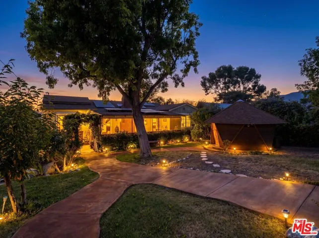 10405 Hillhaven Avenue, Los Angeles, California 91042